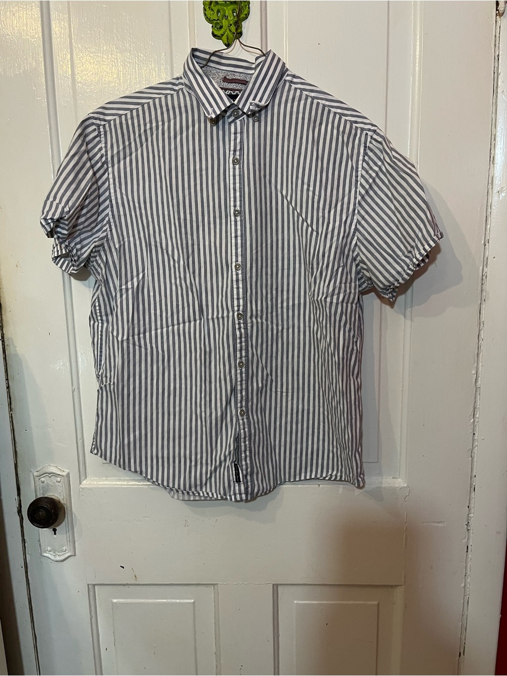 Denim & Flower Short Sleeve Button-Down in Blue and White Stripe